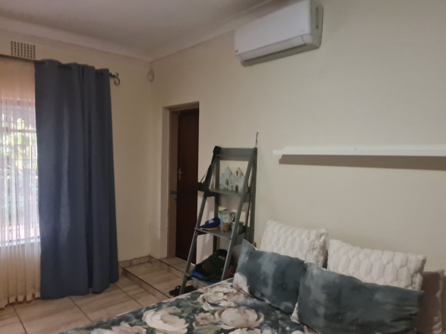 4 Bedroom Property for Sale in Protea Park North West